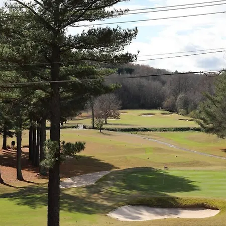 Golf Views Mount Airy Villa Exterior photo